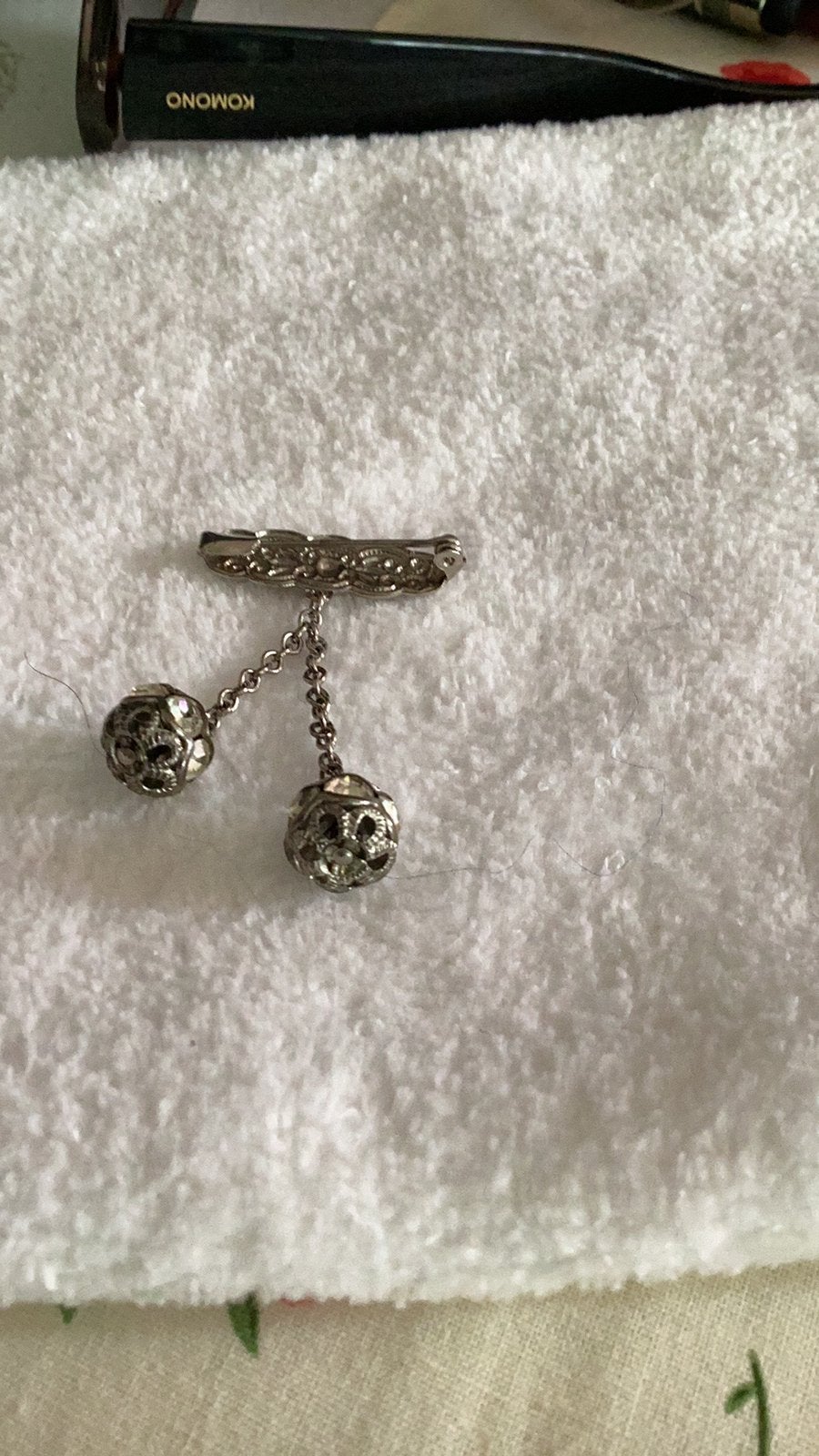 Broches, Sieraden, Tassen en Uiterlijk, Verzenden, Overige materialen, Broche