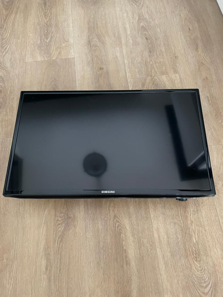 Samsung televisie 32 Inch, Ophalen, Zo goed als nieuw, 50 Hz, Samsung
