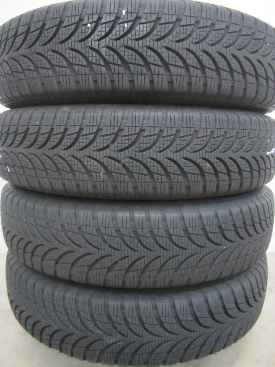 Originele BMW i3 velgen 19 inch met winterbanden en sensoren, 19 inch, Gebruikt, 155 mm, -