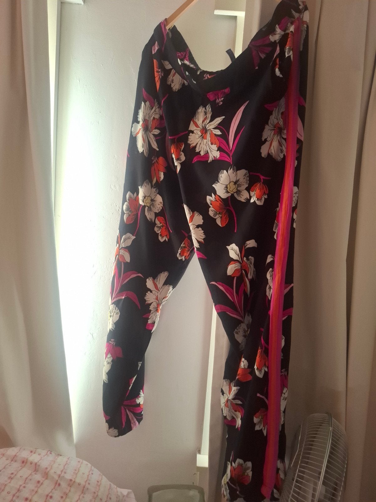 Broek M&S Mode met bloemenprint, Zwart, Maat 46/48 (XL) of groter, Ophalen of Verzenden, M&S Mode