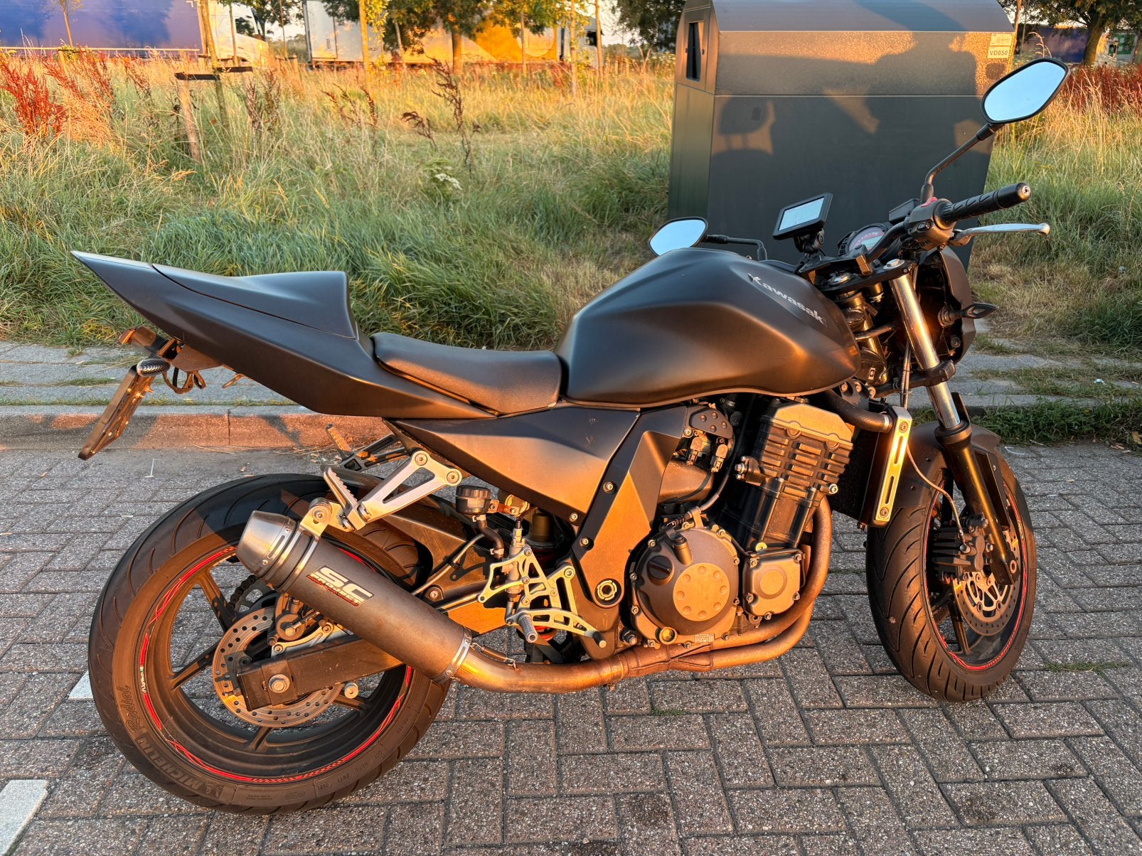 Kawasaki Z750 uit 2005, Particulier, Naked bike