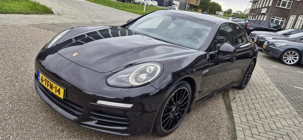 Porsche Panamera 3.0 S E-Hybrid Facelift Dealer onderhouden, Automaat, Stoelverwarming, Gebruikt, 2995 cc