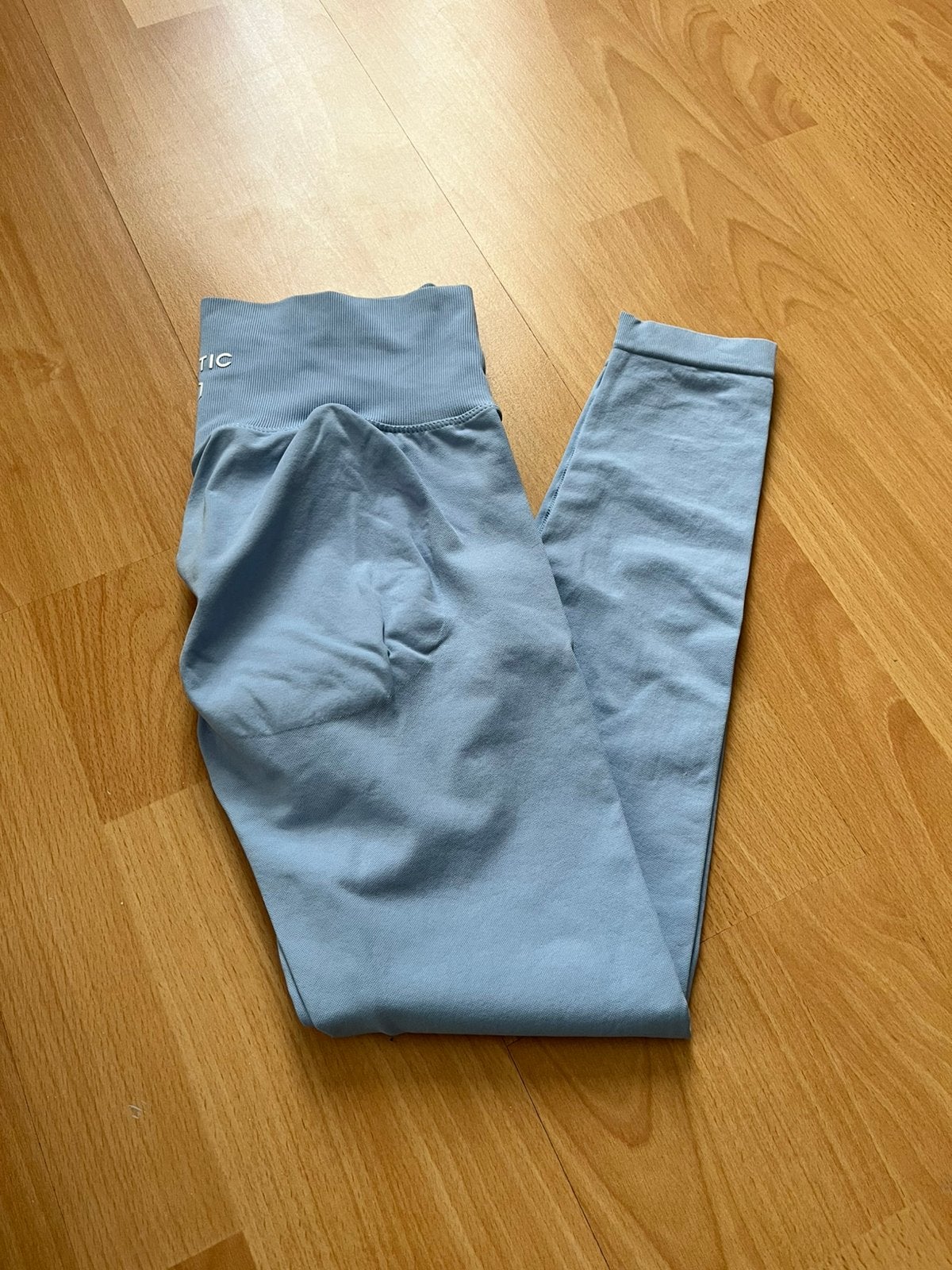 Athletic Bee  Maat M - licht blauw, Kleding | Dames, Leggings, Maillots en Panty's, Legging, Blauw, Maat 40/42 (M), Ophalen of Verzenden