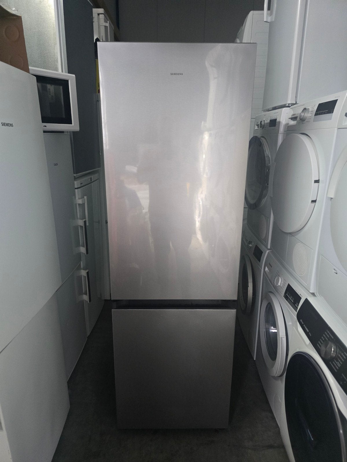 ZGAN! Keurige ruime Samsung No-Frost koelvriescombinatie!🚚✅, Samsung, 200 liter of meer, Met aparte vriezer, Samsung