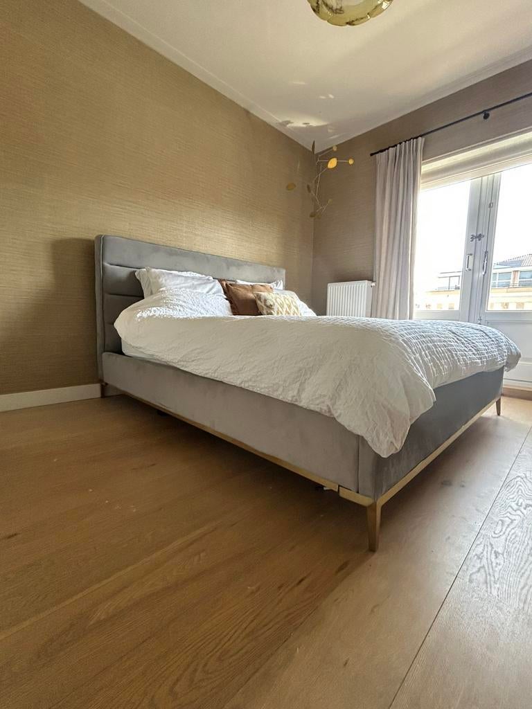 Tweepersoonsbed fluweel grijs 180x200, Huis en Inrichting, Slaapkamer | Bedden, Ophalen, Gebruikt, Tweepersoons, 180 cm