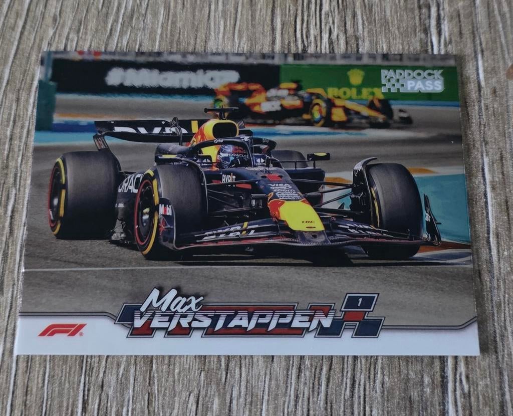 TE KOOP: Topps Paddock Pass 2024 | Foil | Verstappen, Verzamelen, Automerken, Motoren en Formule 1, Ophalen of Verzenden, Nieuw