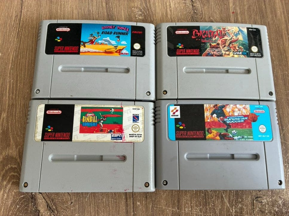 Snes met games, Spelcomputers en Games, Ophalen, Zo goed als nieuw, Met 2 controllers, Met games
