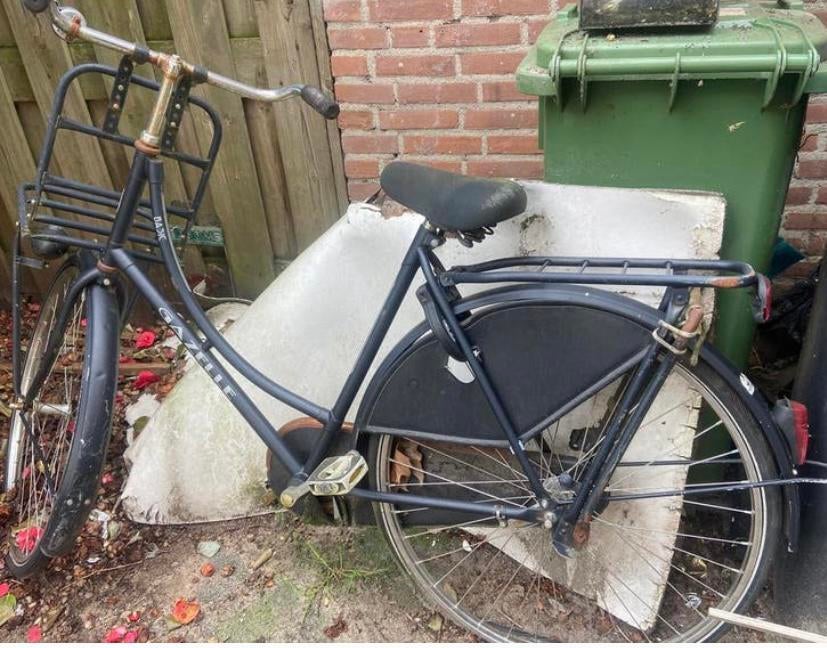 Oud ijzer ophalen fiets , trampoline enz, Ophalen of Verzenden