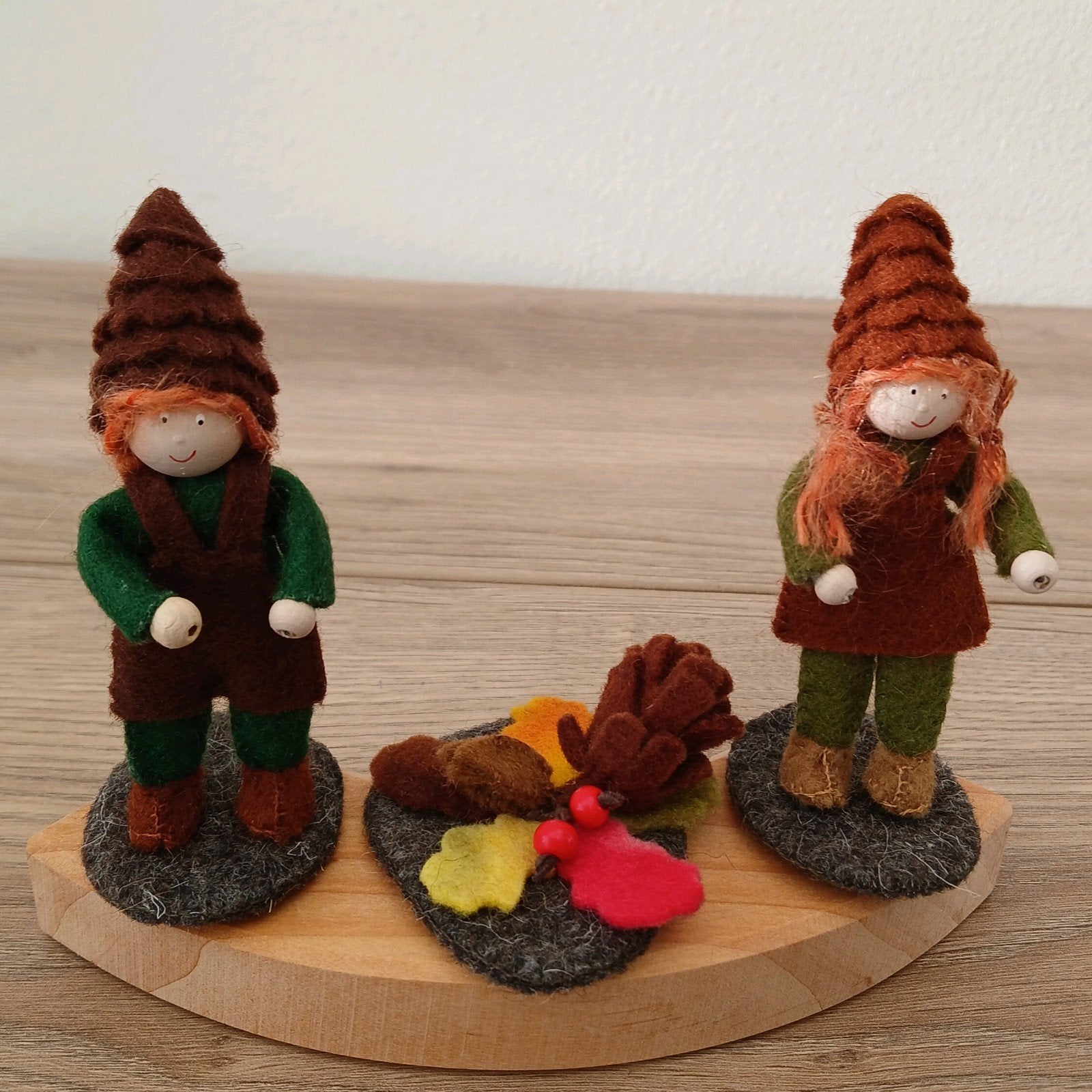 stekers op jaarring, Ophalen of Verzenden, Nieuw, Figuurtje(s), Wolvilt