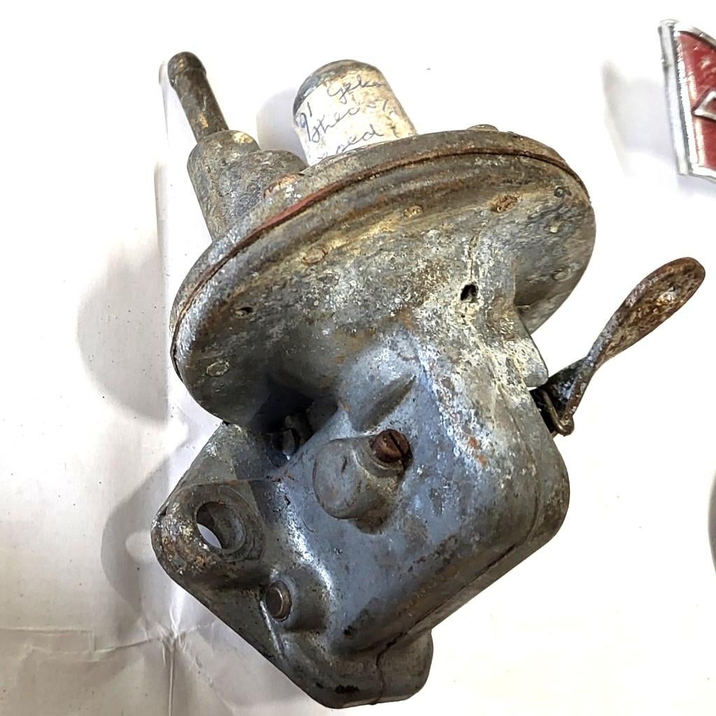 water Pompen Peugeot 404 Ruitensproeier tank Carburateur vin, Ophalen, Gebruikt