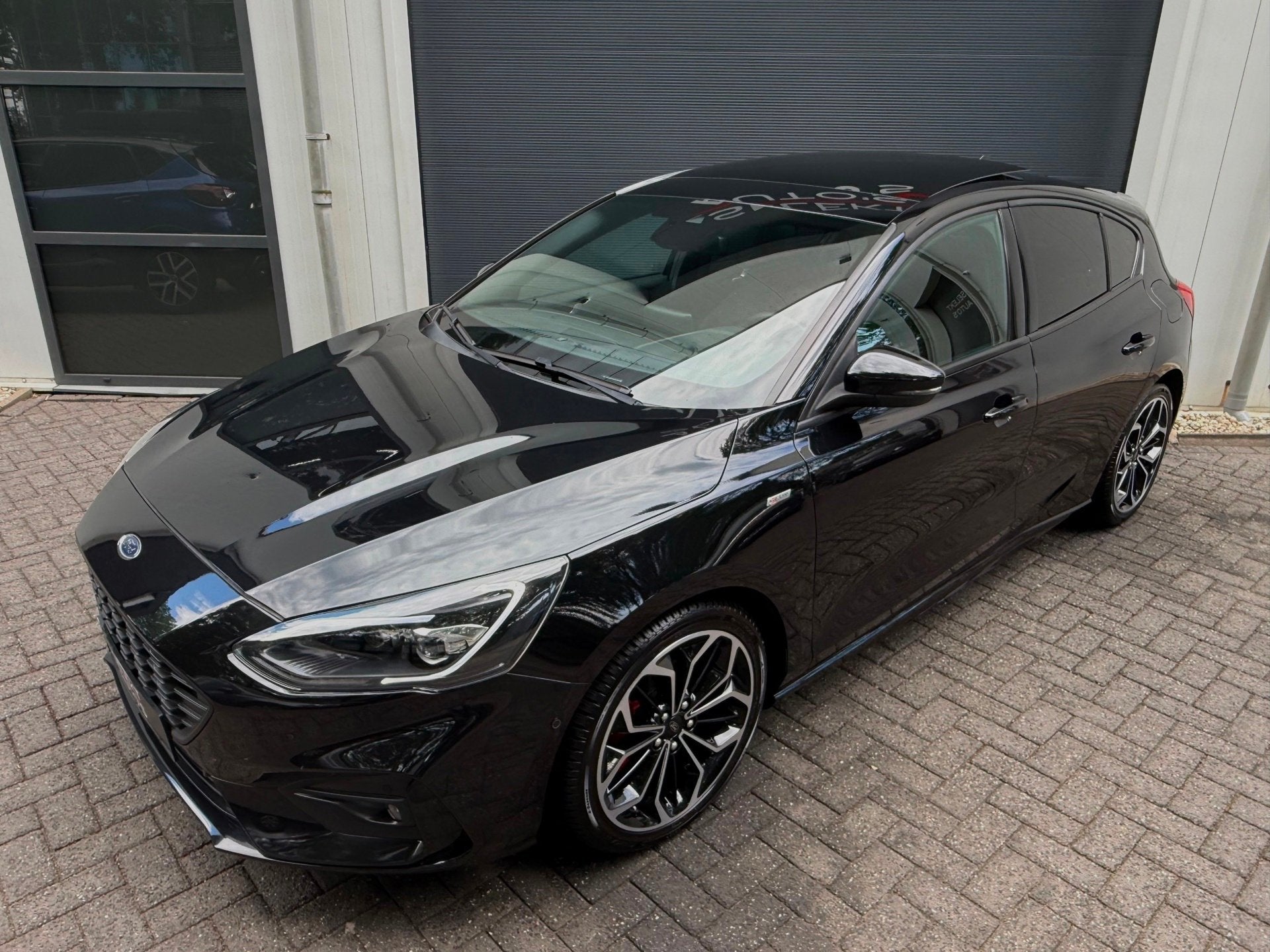 Ford Focus 1.5 EcoBoost ST-Line 182 Pk Pano/Full Led/Climate, Auto's, Stof, Gebruikt, Zwart, Origineel Nederlands