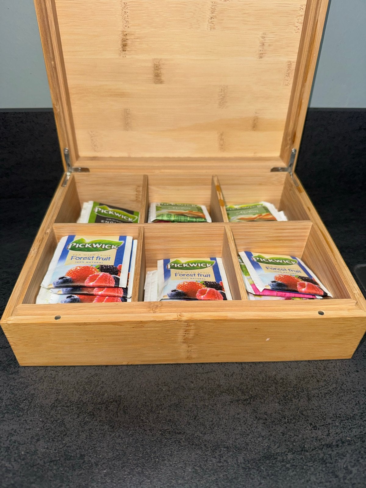 Bamboe theedoos met 6 vakken, Ophalen of Verzenden, Opbergdoos, Vol