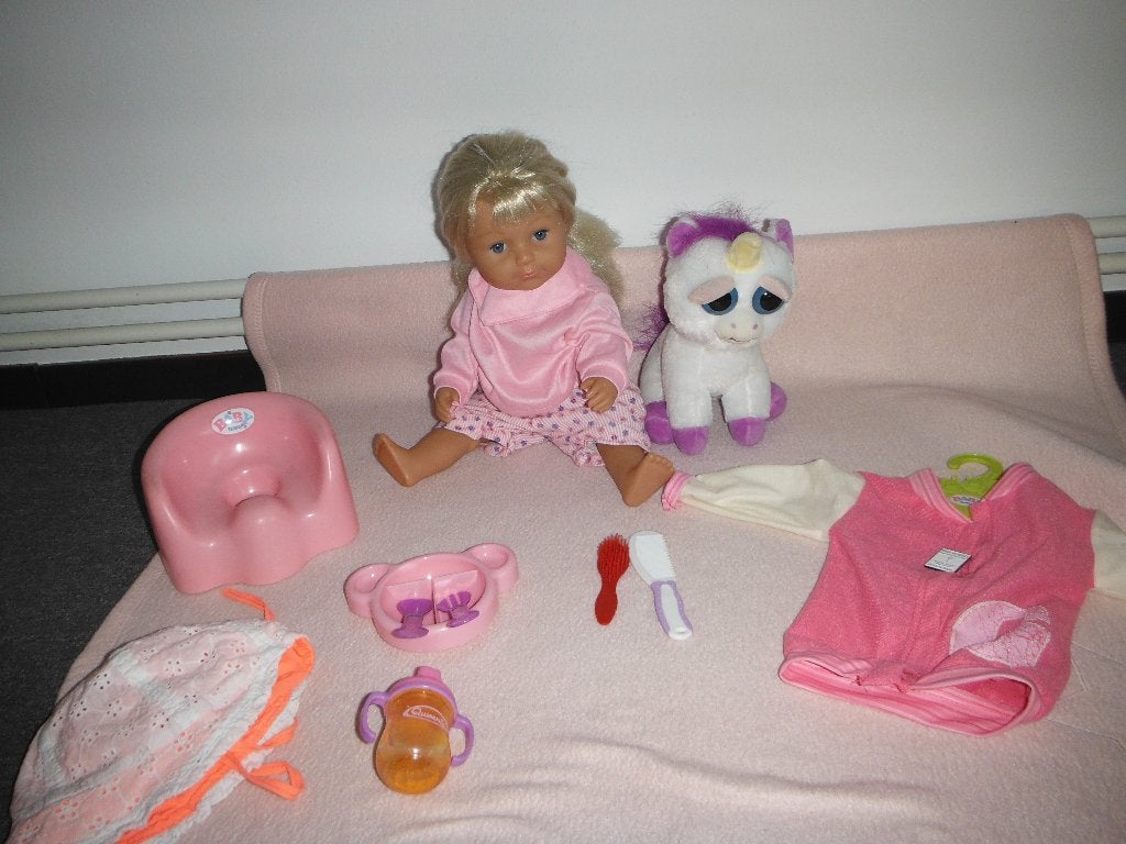baby born grote zus  met acc, Ophalen of Verzenden, Zo goed als nieuw, Babypop
