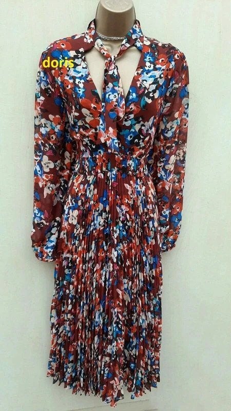 jurk Karen Millen maat 14/42 oksel tot oksel 50 cm, Karen Millen, Maat 42/44 (L), Ophalen of Verzenden, Zo goed als nieuw