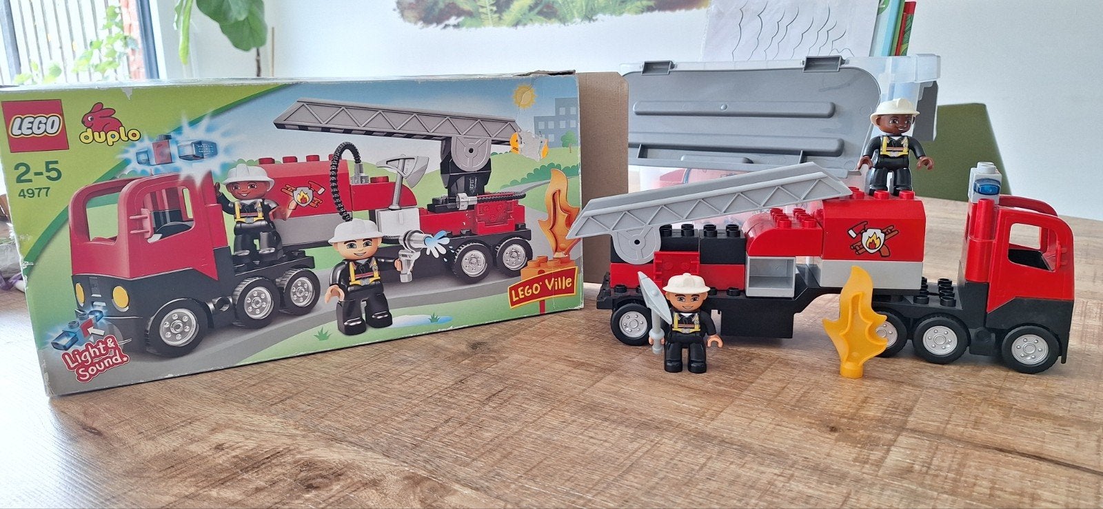 LEGO Duplo Brandweerwagen 4977 (mist ladderdeel), Ophalen, Gebruikt