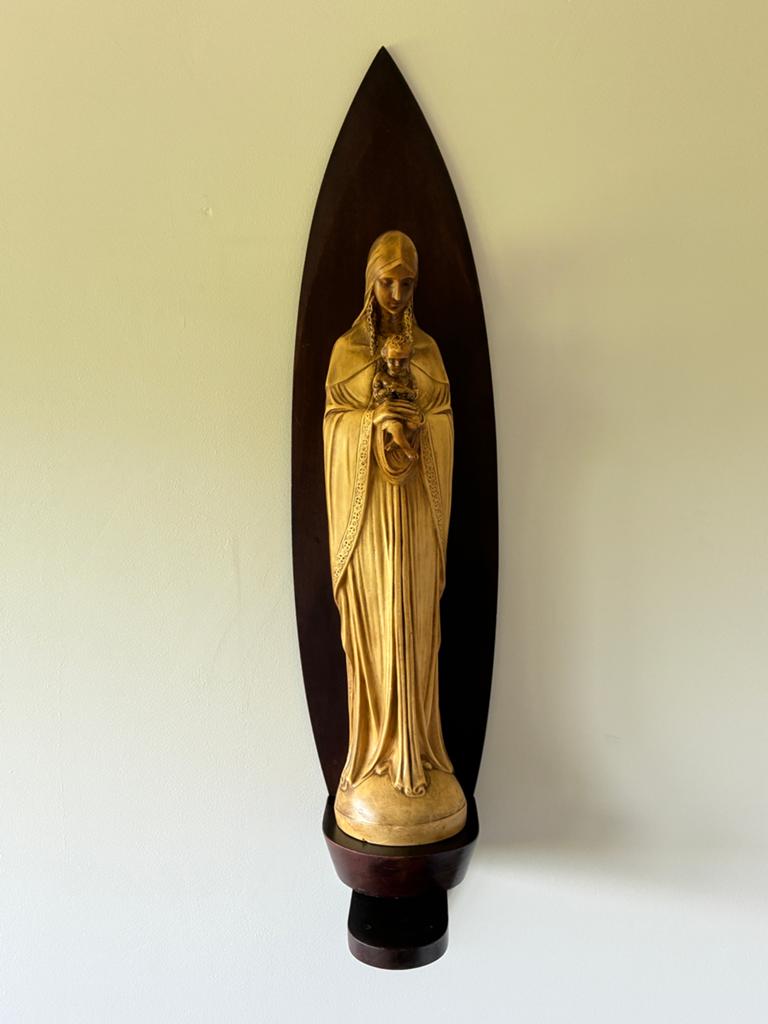 Vintage Maria met Kind wandbeeld G. Hack-Rutten Maastricht, Antiek en Kunst, Antiek | Religie, Ophalen
