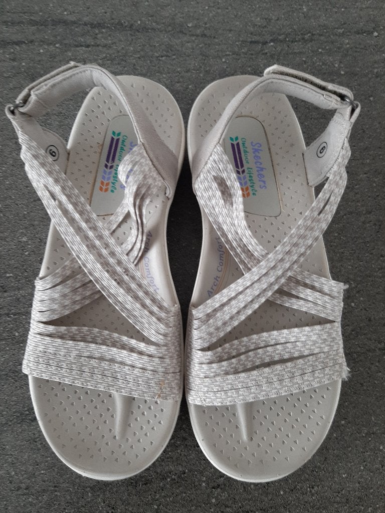 Damessandalen van Skechers, Skechers, Zo goed als nieuw, Grijs, Sandalen of Muiltjes