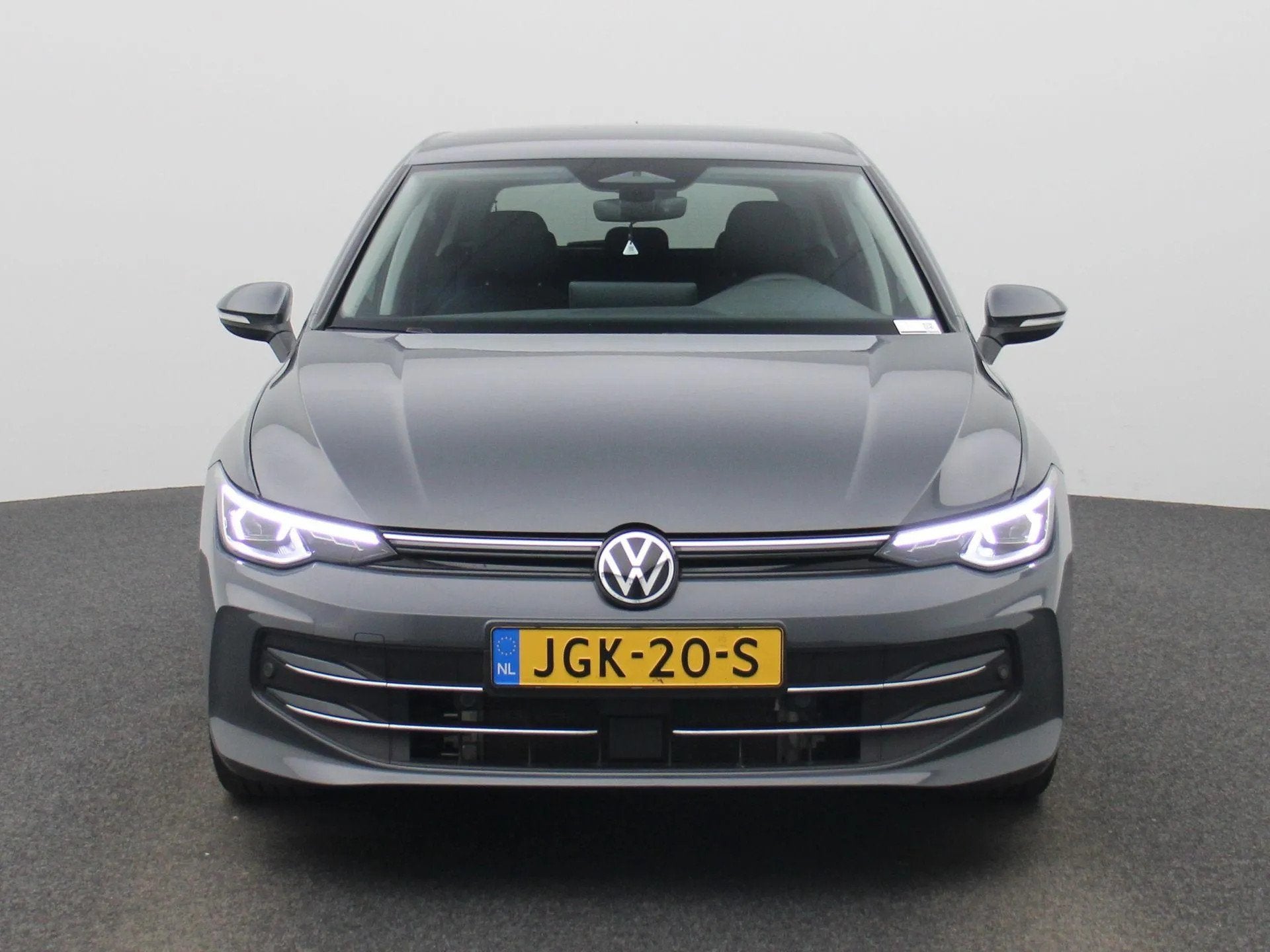 Volkswagen Golf 1.5 eHybrid Style Edition 204 PK| (bj 2025), Bedrijf, 1700 kg, Zilver of Grijs, 1542 kg