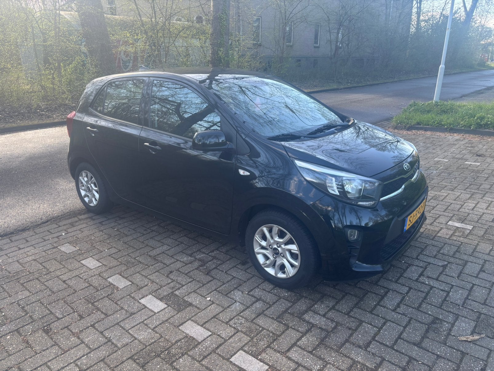 Kia Picanto 1.0 Cvvt 67pk 5-zits 2018 Zwart, Auto's, Kia, Voorwielaandrijving, Stof, 4 stoelen, Zwart
