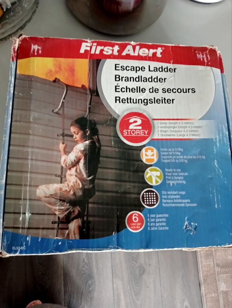 Nieuw brandladder, Ophalen, Nieuw