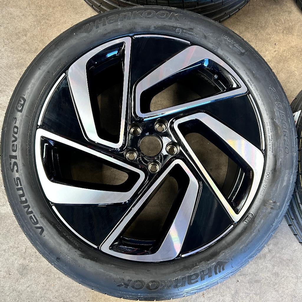 NIEUW 20 inch originele Montreal velgen zomerbanden VW ID.4, Banden en Velgen, Nieuw, Ophalen of Verzenden, 235 mm