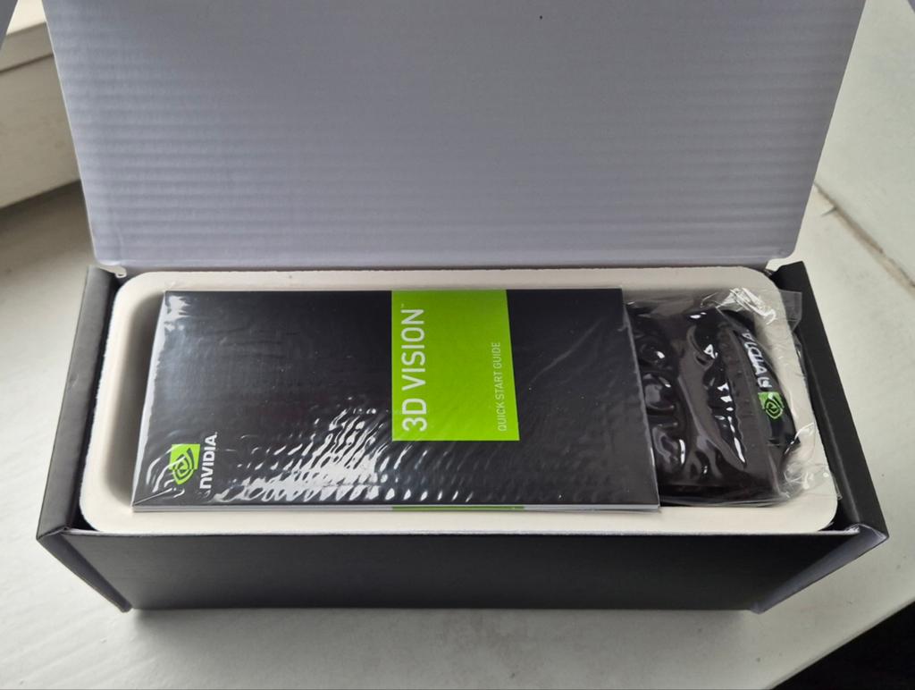 NVIDIA 3D Vision Bril - Nieuw in doos, Ophalen, GDDR6, PCI-Express 4, Nieuw
