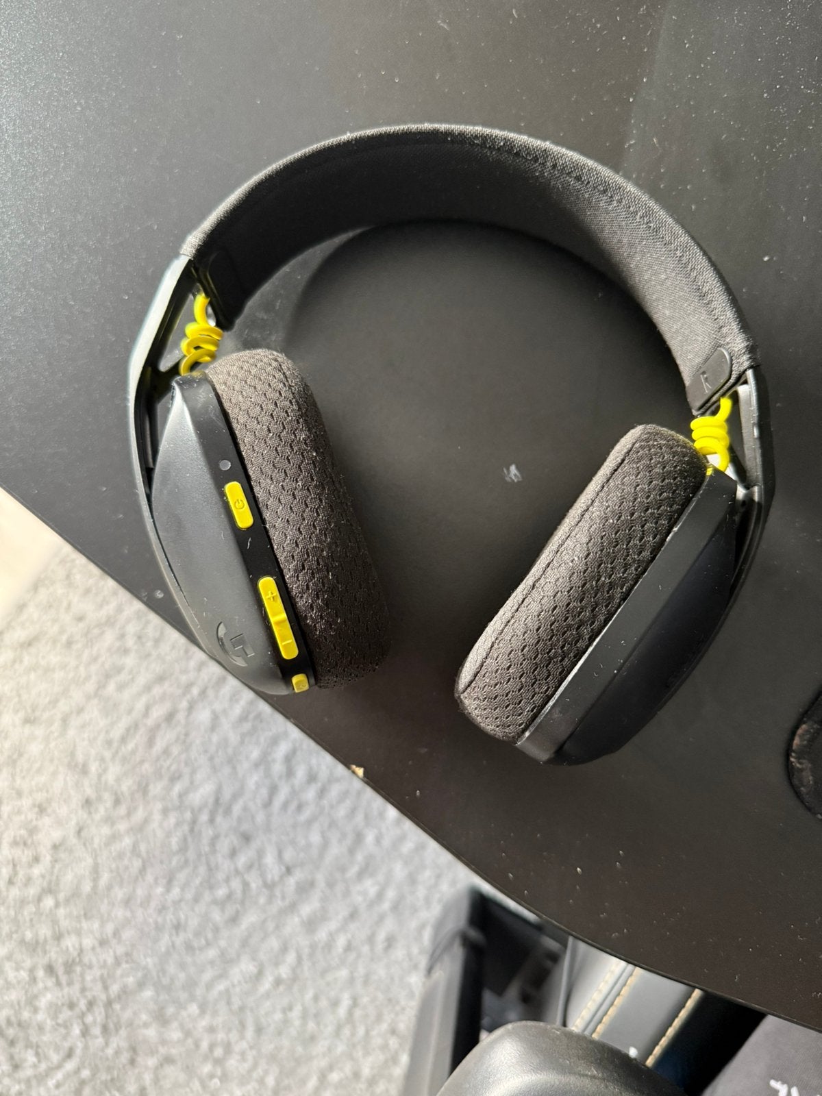 Logitech g435 headset, Computers en Software, Headsets, Verzenden, Zo goed als nieuw