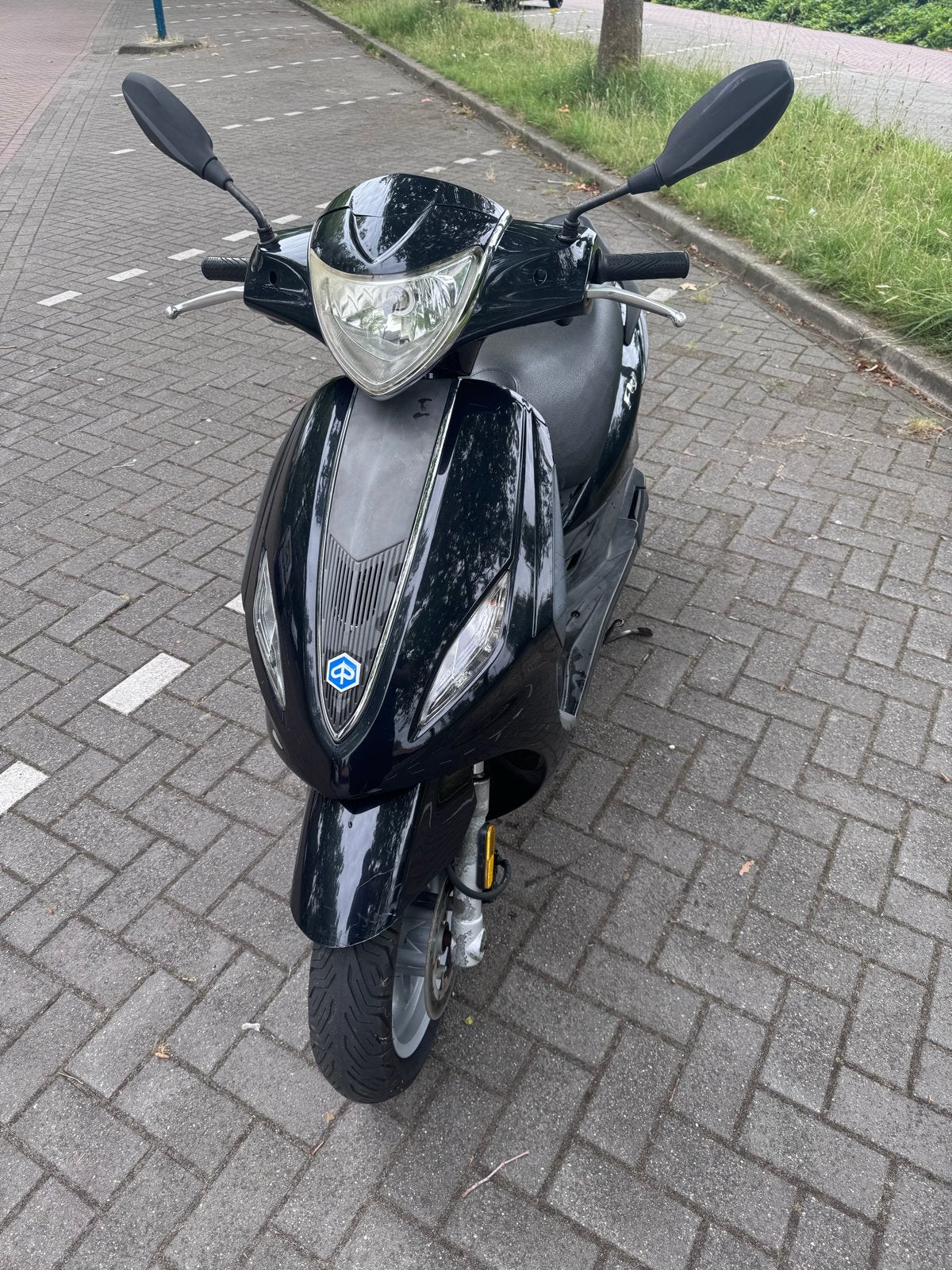 Piaggio Fly Scooter - Zwart, Gebruikt, Fietsen en Brommers, Ophalen of Verzenden, Gebruikt, Maximaal 25 km/u