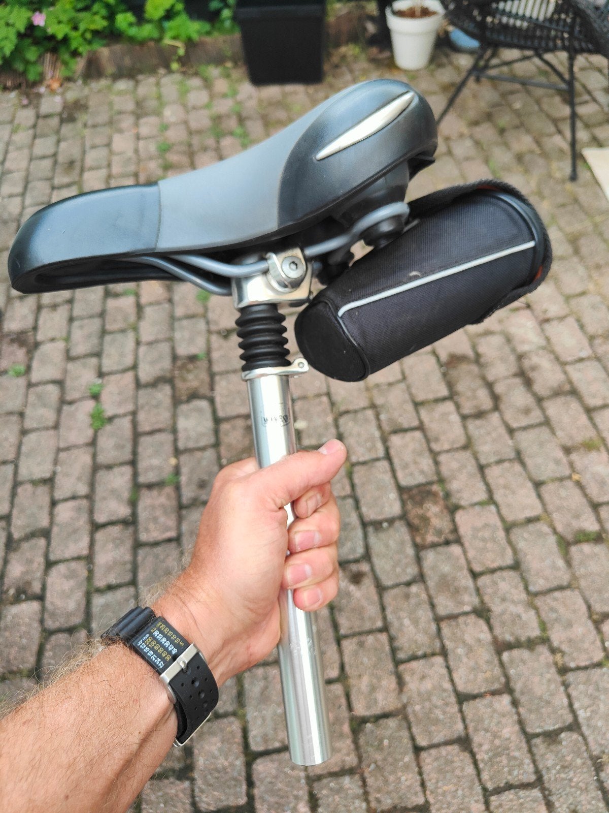 Gazelle Zadel met Geveerde Zadelpen en Zadeltasje, Gebruikt, Elektrische fiets, Ophalen of Verzenden, Gazelle