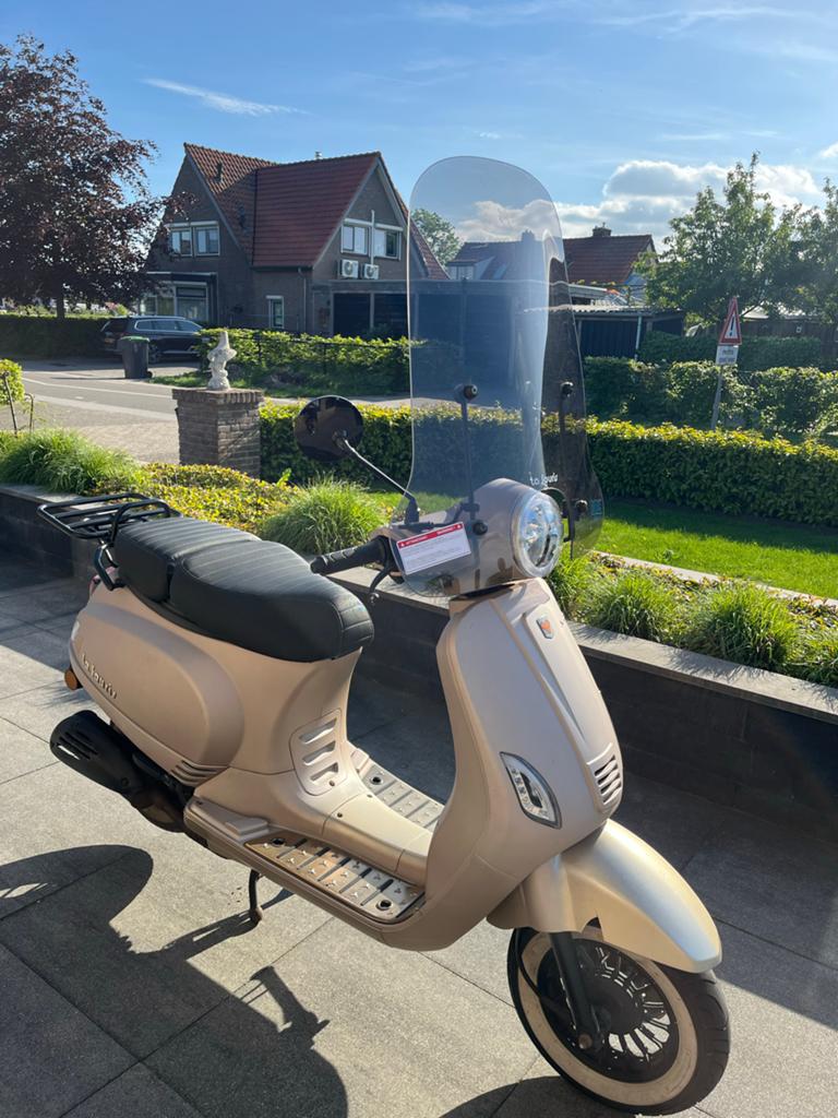 LA SOURIS SOURINI R LIMITED geel kenteken, Fietsen en Brommers, Snorfietsen en Snorscooters, Overige merken, Gebruikt, Ophalen of Verzenden