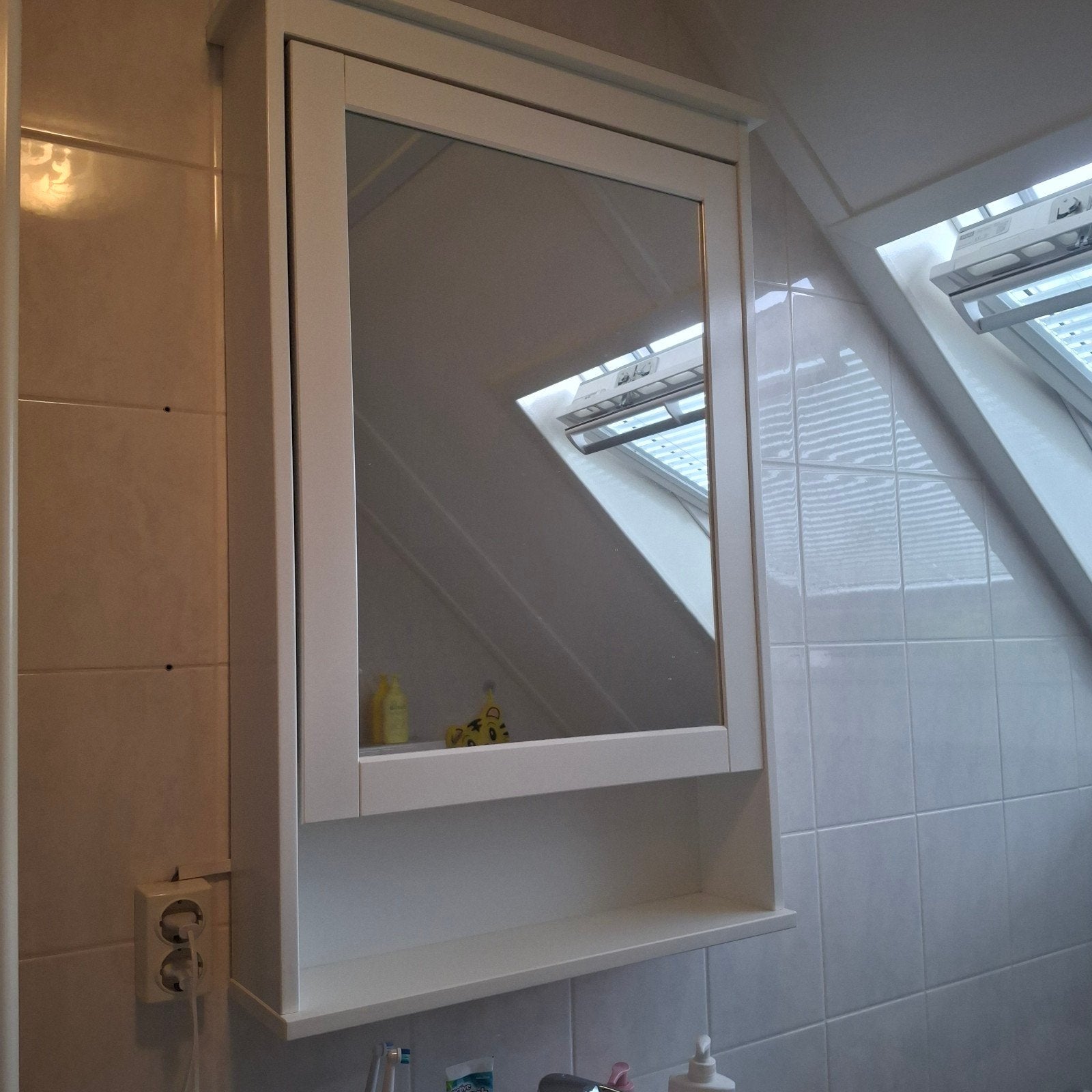 Badkamer spiegelkast, Huis en Inrichting, Badkamer | Badkamermeubels, Ophalen, Spiegelkast, 50 tot 100 cm, Zo goed als nieuw