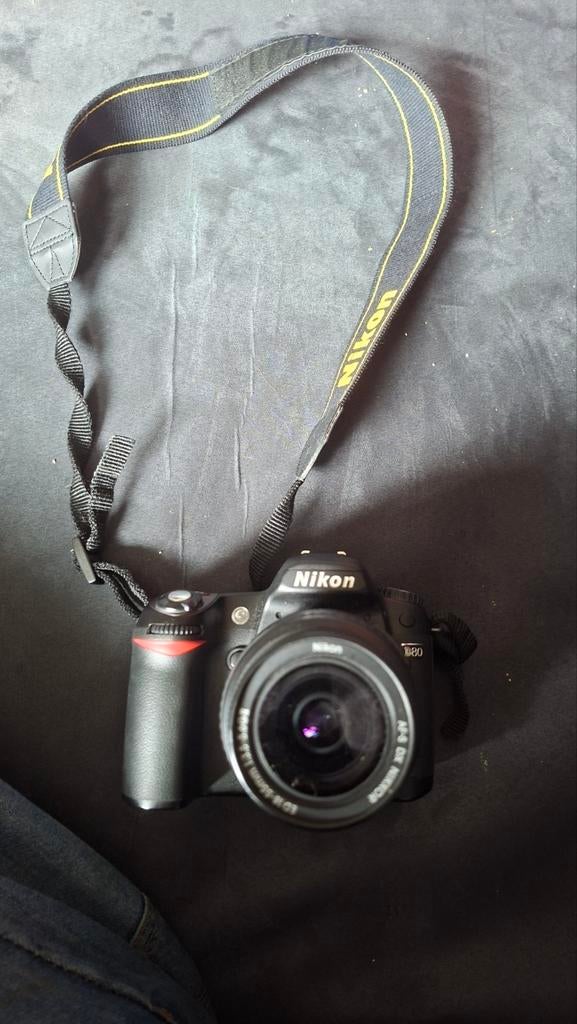 Nikon D80 spiegelreflexcamera met lens en 2 accu's, Ophalen, Spiegelreflex, 4 t/m 7 keer, Niet werkend