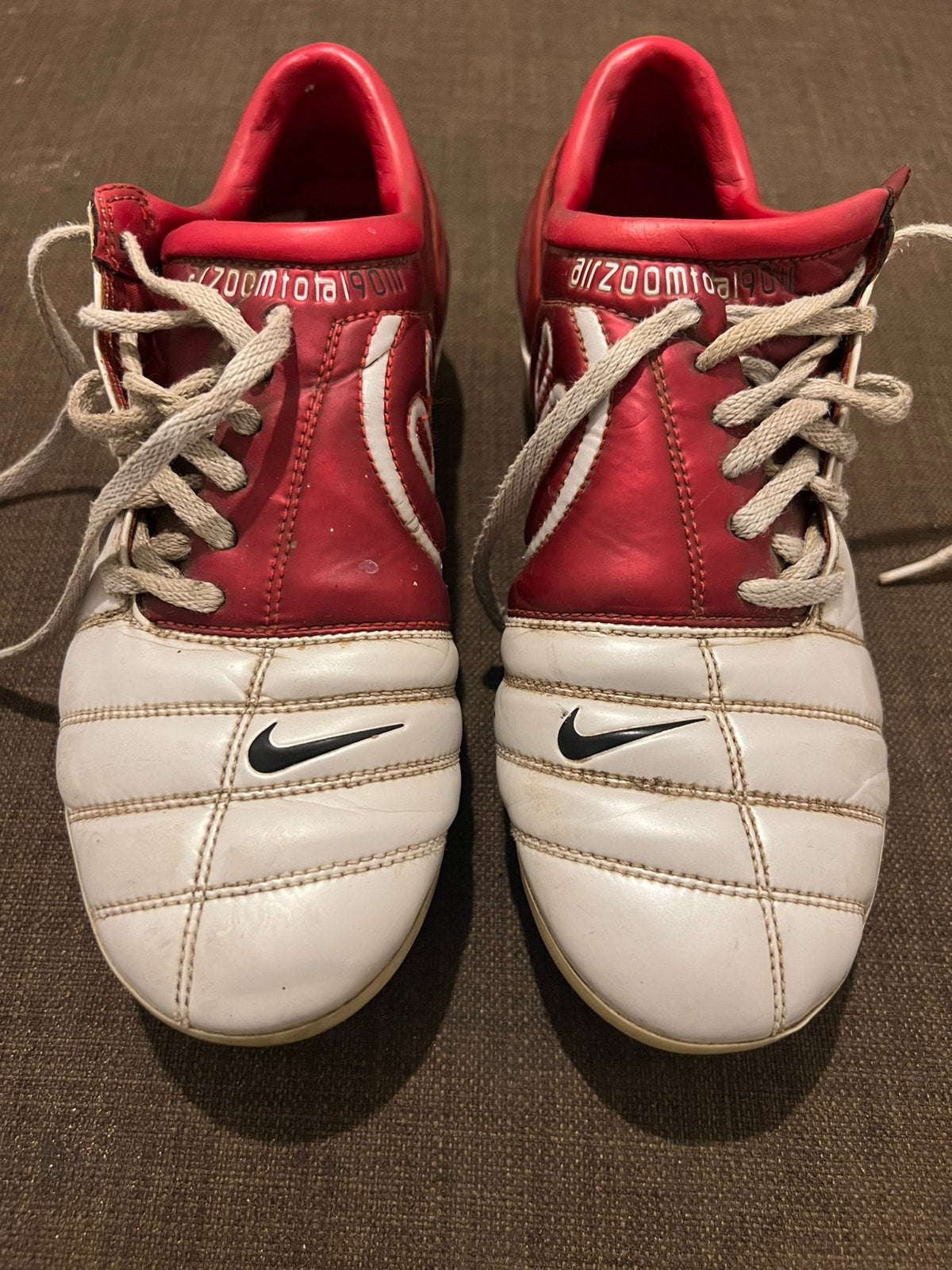 Nike total go airzoom 37,5, Sport en Fitness, Ophalen of Verzenden, Zo goed als nieuw, Schoenen
