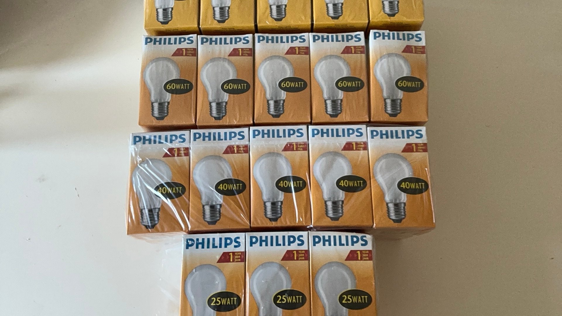 Philips gloeilamp, 100, 60, 40, 25 watt mat E 27, 30 tot 60 watt, Gloeilamp, Nieuw, E27 (groot)