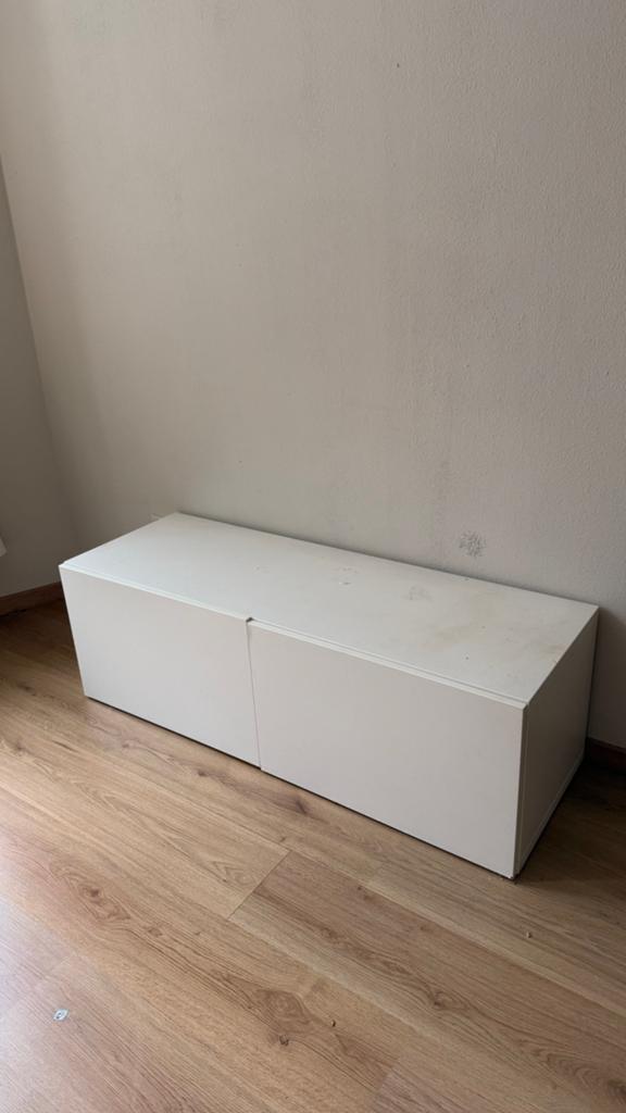 Gratis kastje en tvmeubel wit, Ophalen, Gebruikt, 50 tot 100 cm, Minder dan 100 cm