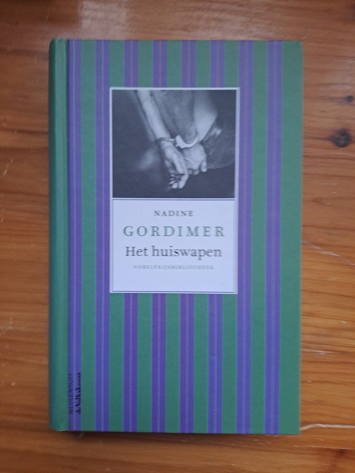 Nadine Gordimer - Het huiswapen (Nobelprijsbibliotheek), Ophalen of Verzenden, Zo goed als nieuw, Nadine Gordimer, Europa overig