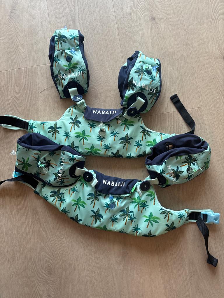 Twee keer Nabaiji zwemgordel/zwemvest 15-30 kg, Kinderen en Baby's, Kinderkleding | Kinder-zwemkleding, Ophalen of Verzenden, Gebruikt