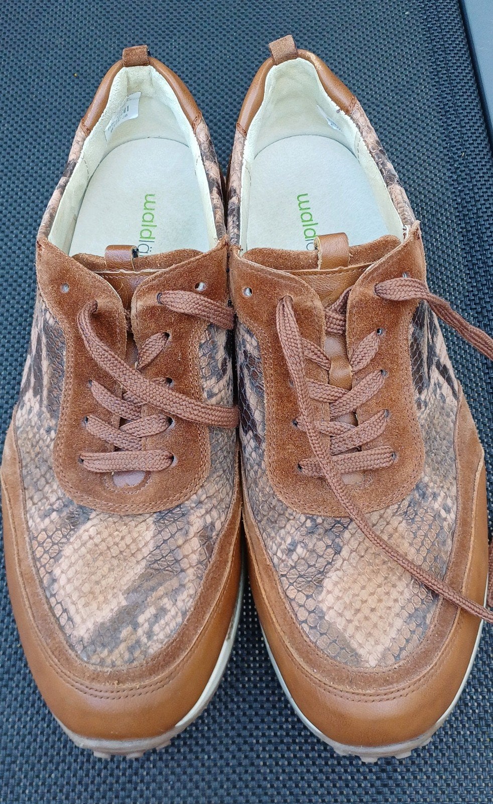 Goede, bruine sneakers Waldlaufer, maat 40/G, losse zolen, Ophalen of Verzenden, Bruin, Waldlaufer, Sneakers of Gympen