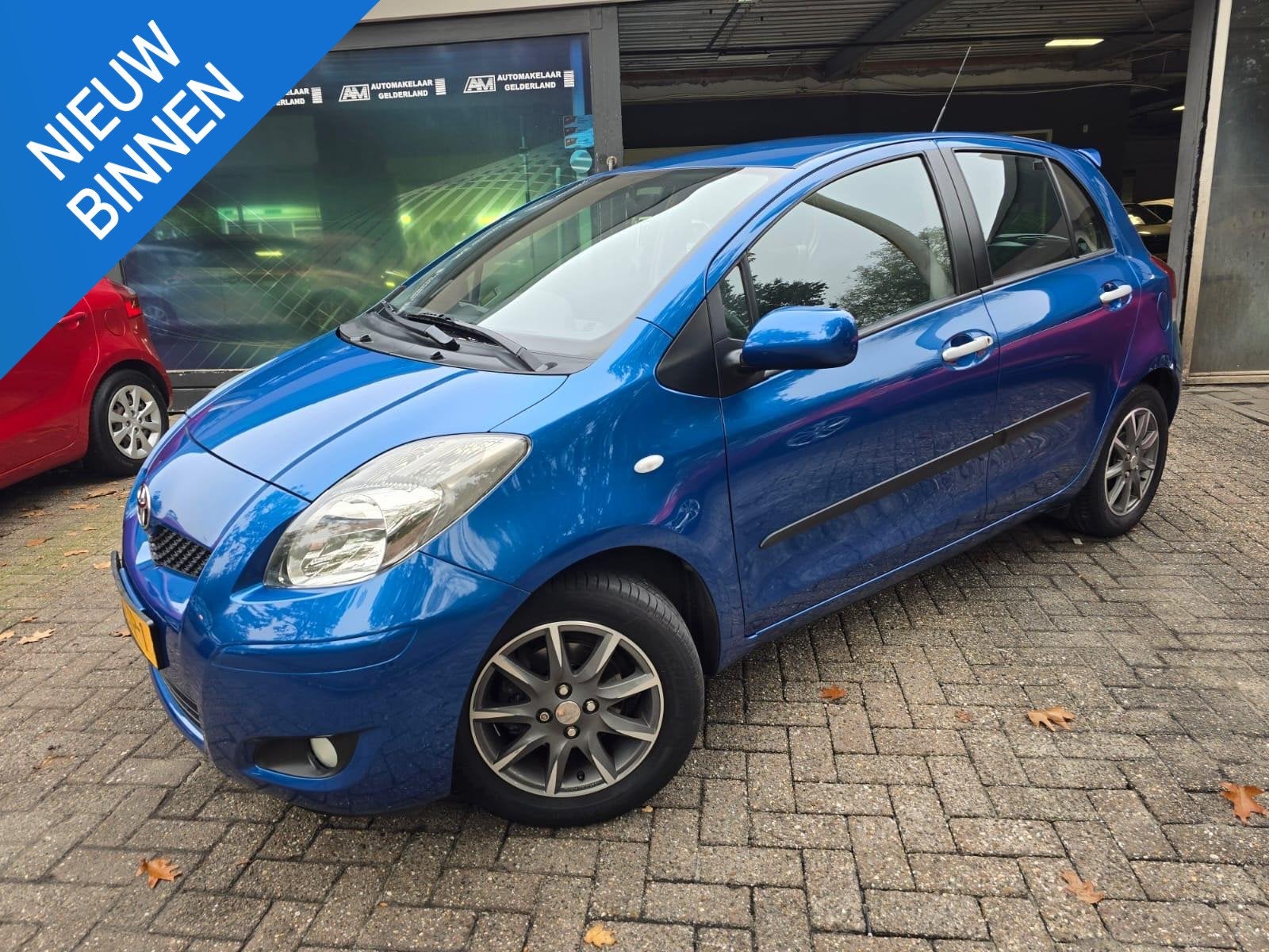 Toyota Yaris 1.3 VVTi Aspiration | 1E EIGENAAR | 3/6 OF 12MN, Voorwielaandrijving, 4 cilinders, Bedrijf, Handgeschakeld