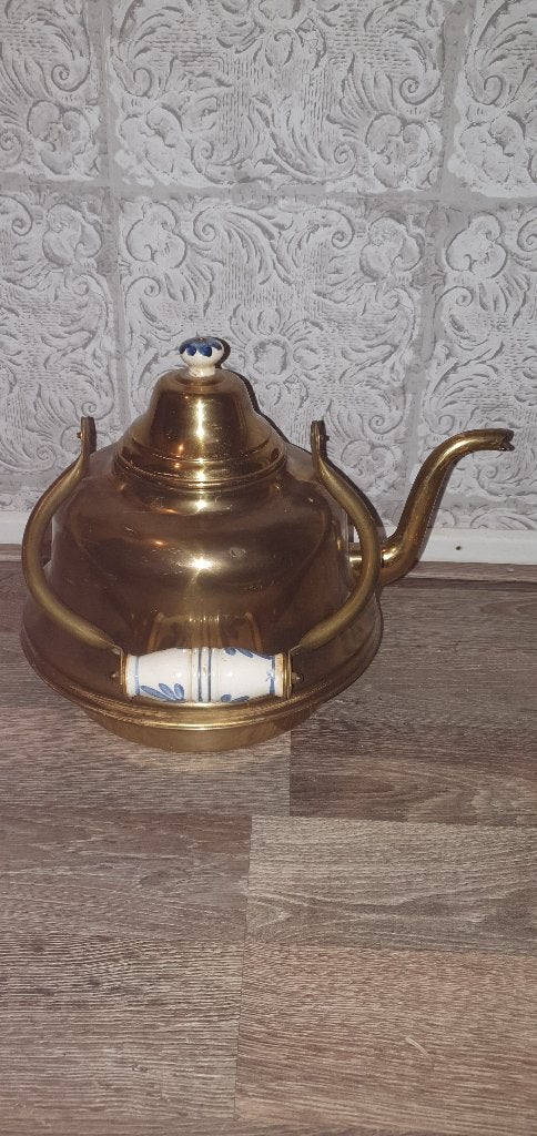 antieke koperen waterketel, Ophalen, Koper