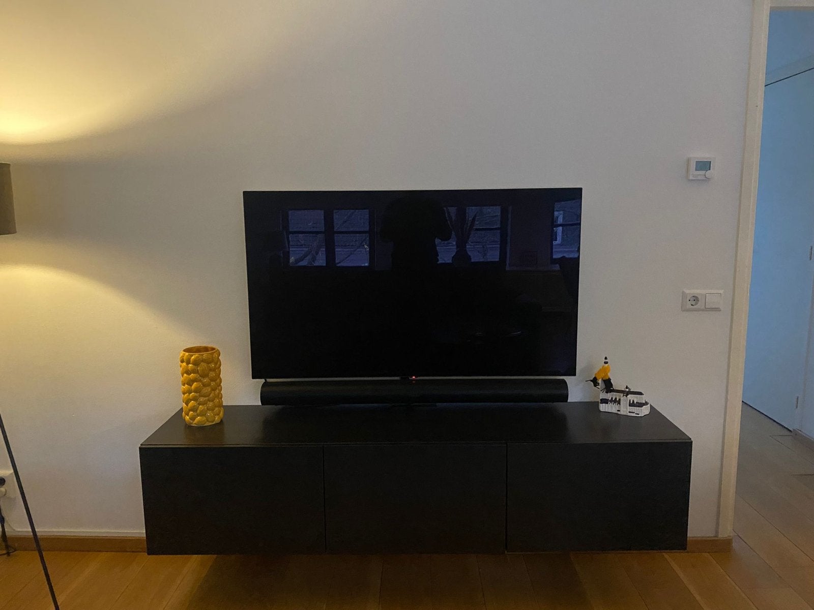 IKEA BESTÅ TV-meubel – Zwart – 3 deurtjes, Ophalen, 150 tot 200 cm, Zo goed als nieuw, Minder dan 100 cm