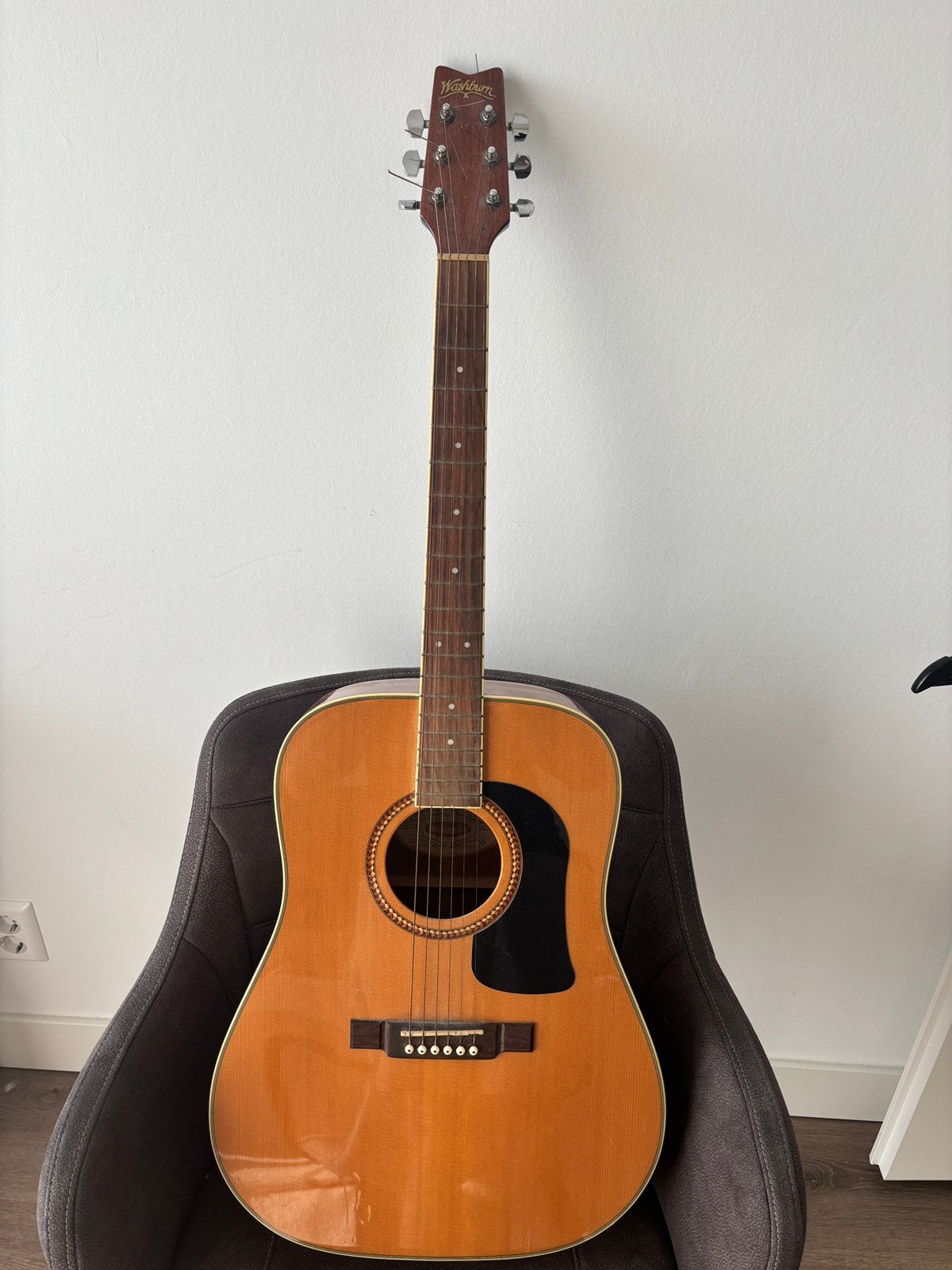 Washburn akoestische gitaar, Ophalen, Gebruikt, Western- of Steelstringgitaar