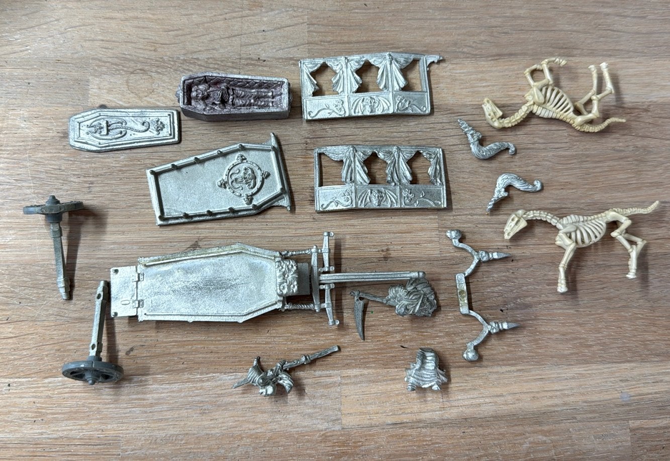 Warhammer Undead black coach (metal), Hobby en Vrije tijd, Ophalen of Verzenden, Zo goed als nieuw, Warhammer