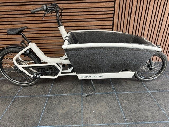 Urban Arrow Family Bakfiets met Bosch Performance Motor, Gebruikt, Elektrisch, 2 kinderen, Schijfrem