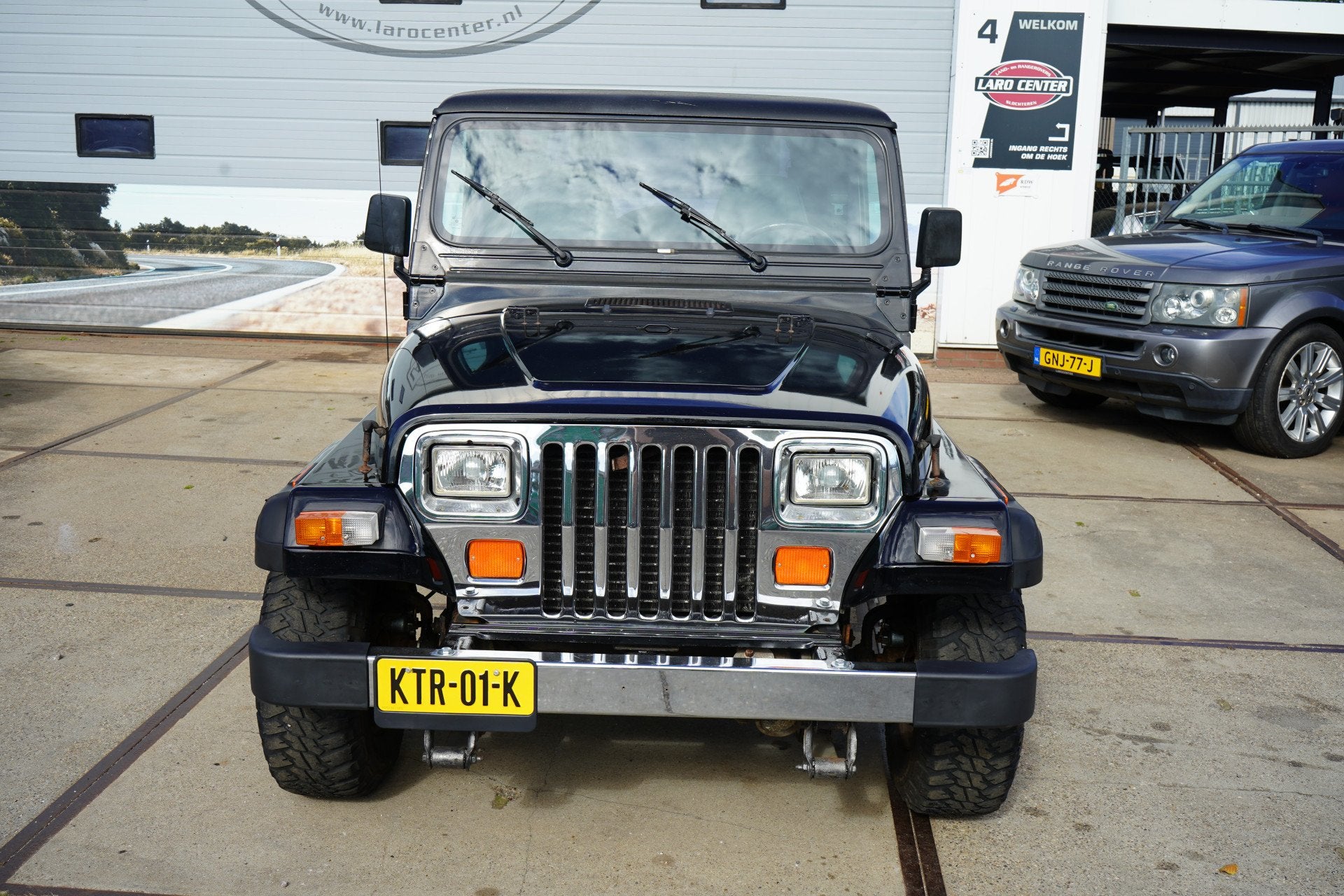 Jeep Wrangler 4.0i Softtop (bj 1994), Jeep, Stof, Cabriolet, Zwart