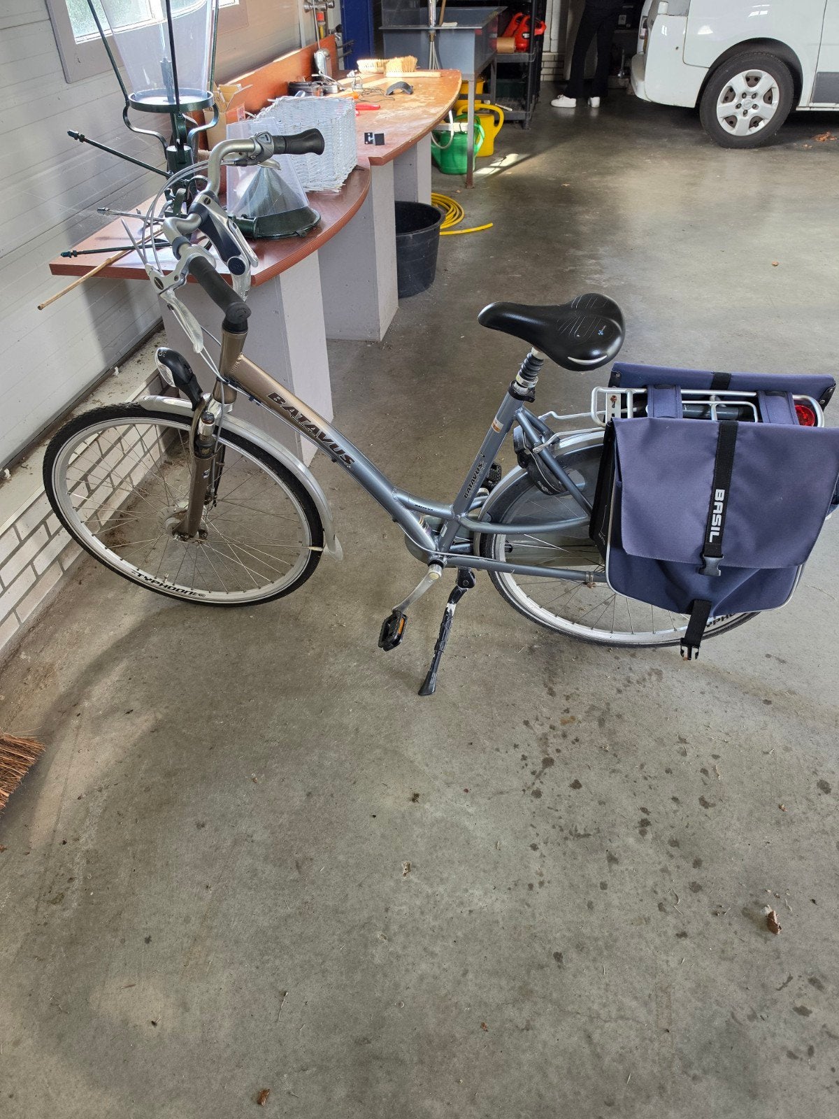 Keurige Batavus damesfiets 28 inch, onderhouden, Gebruikt, Versnellingen, Batavus, Ophalen of Verzenden
