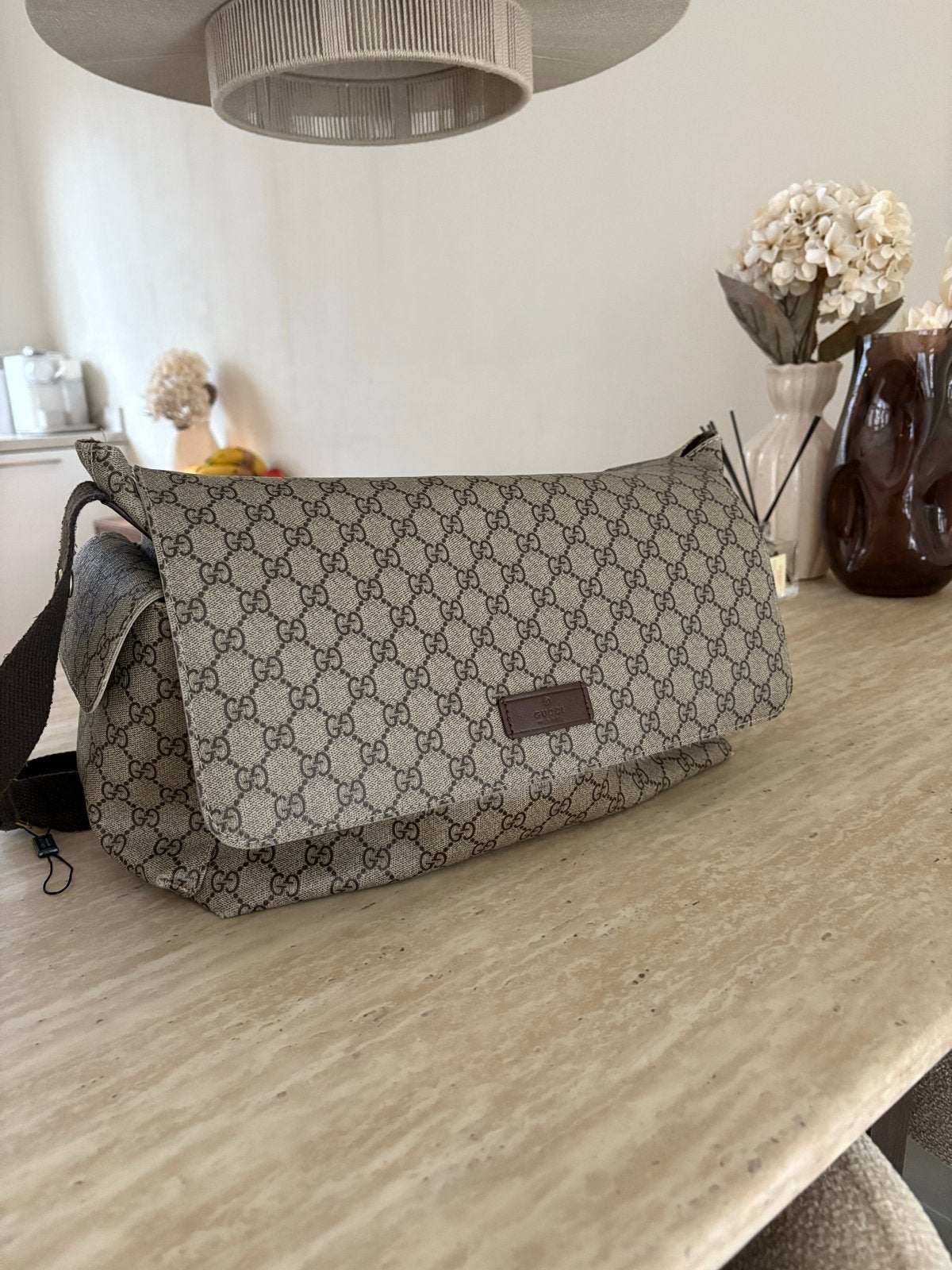 Gucci luiertas met verschoningsmatje en flessenhouder, Verzorgingstas, Bruin, Gucci, Zo goed als nieuw