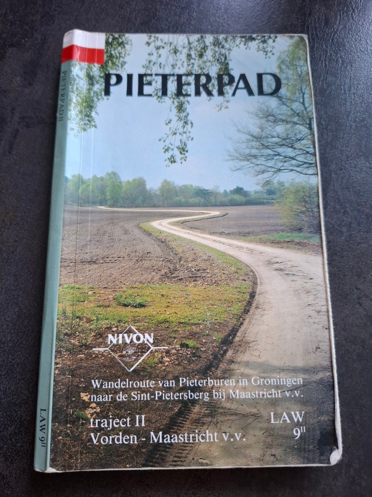 Pieterpad, deel 2 van Vorden- Maastricht, law 9-2, Ophalen of Verzenden, Gelezen, Europa