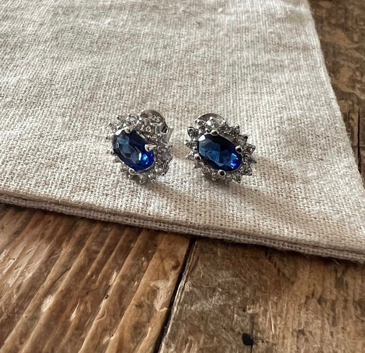 Zilveren 925 Lady Di oorbellen 10mm blauwe en witte stenen, Verzenden, Zo goed als nieuw, Zilver