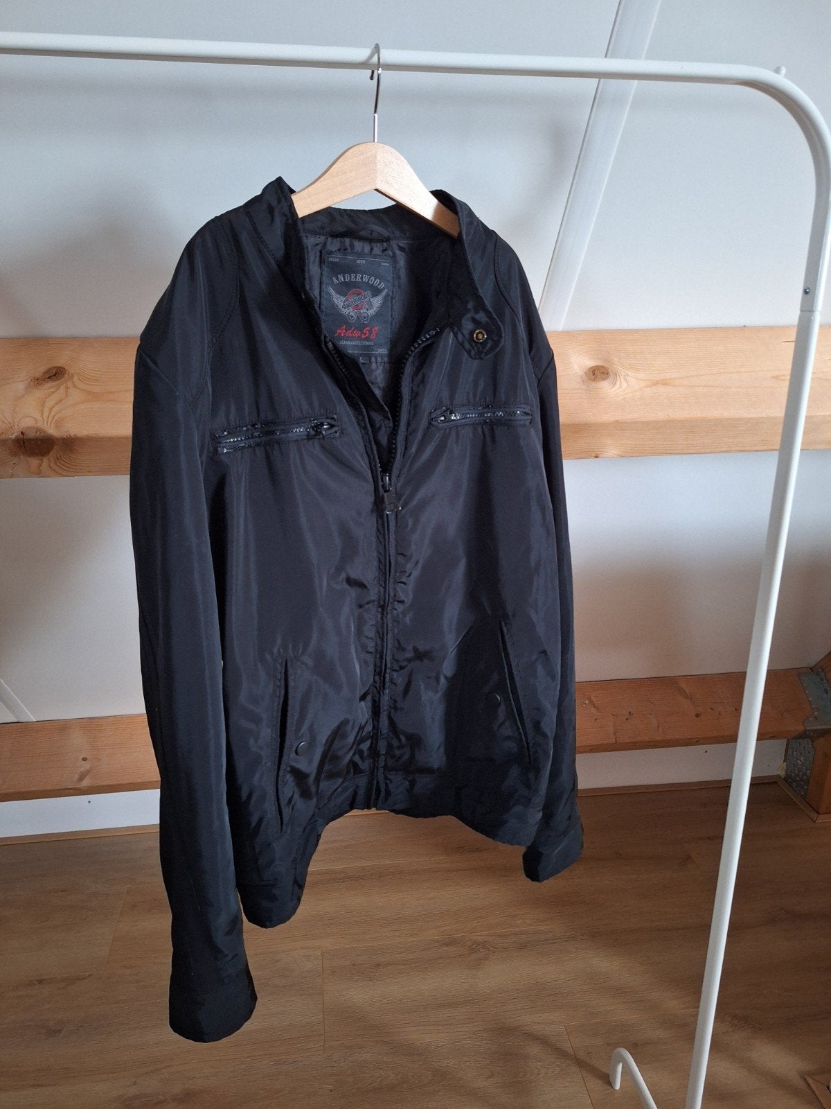 Stoer zomerjack, Ophalen, Zo goed als nieuw, Zwart